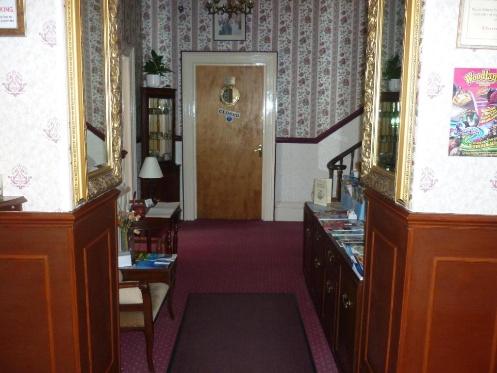 Ashwood Grange Bed & Breakfast Torquay Dış mekan fotoğraf