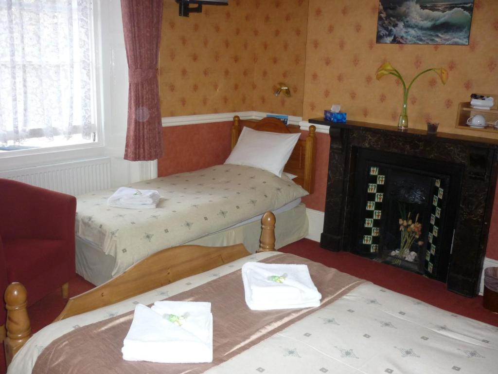 Ashwood Grange Bed & Breakfast Torquay Oda fotoğraf