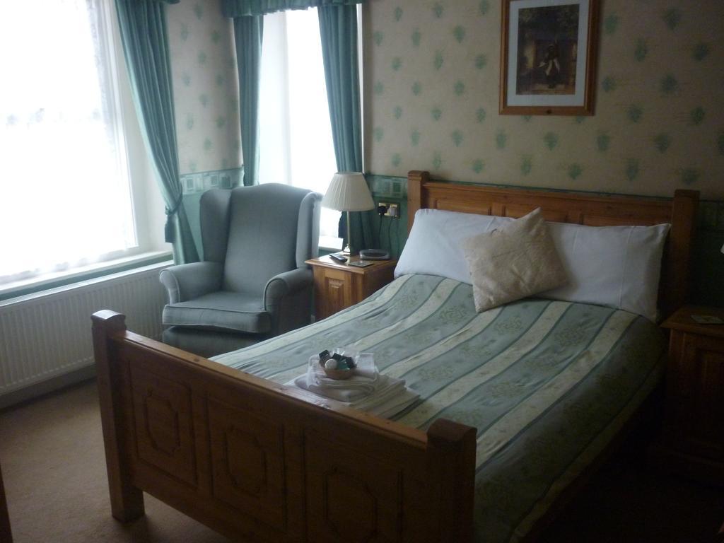 Ashwood Grange Bed & Breakfast Torquay Dış mekan fotoğraf